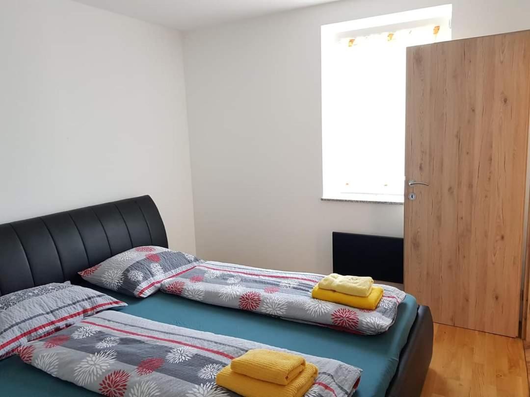 Apartments Villa Irena Koper Luaran gambar
