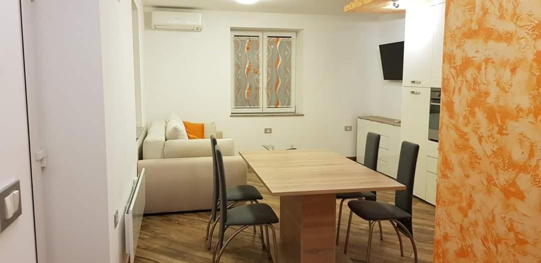 Apartments Villa Irena Koper Luaran gambar
